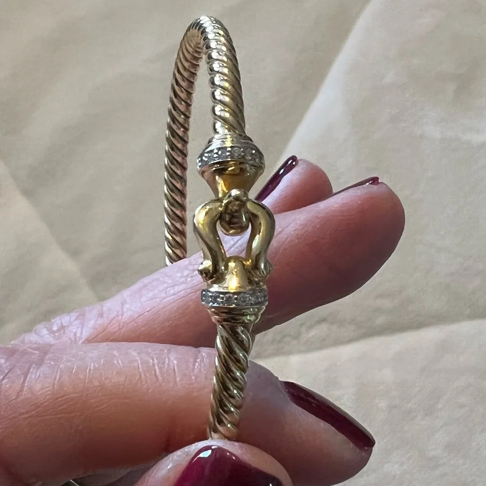 David Yurman Buckle Bracelet 18k Yellow Gold Pavé Diamonds XS - Picture 3 of 6